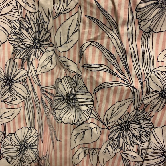 NEW Off the shoulder top stripes floral pink - Picture 4 of 4